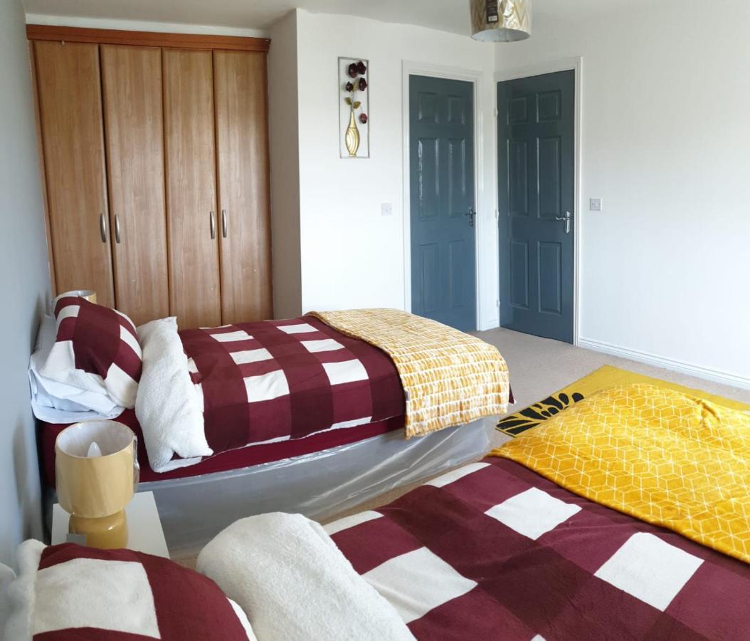 Queens Rooms, A Perfect Stay, Next To Shopping Parks And Central Manchester Zewnętrze zdjęcie