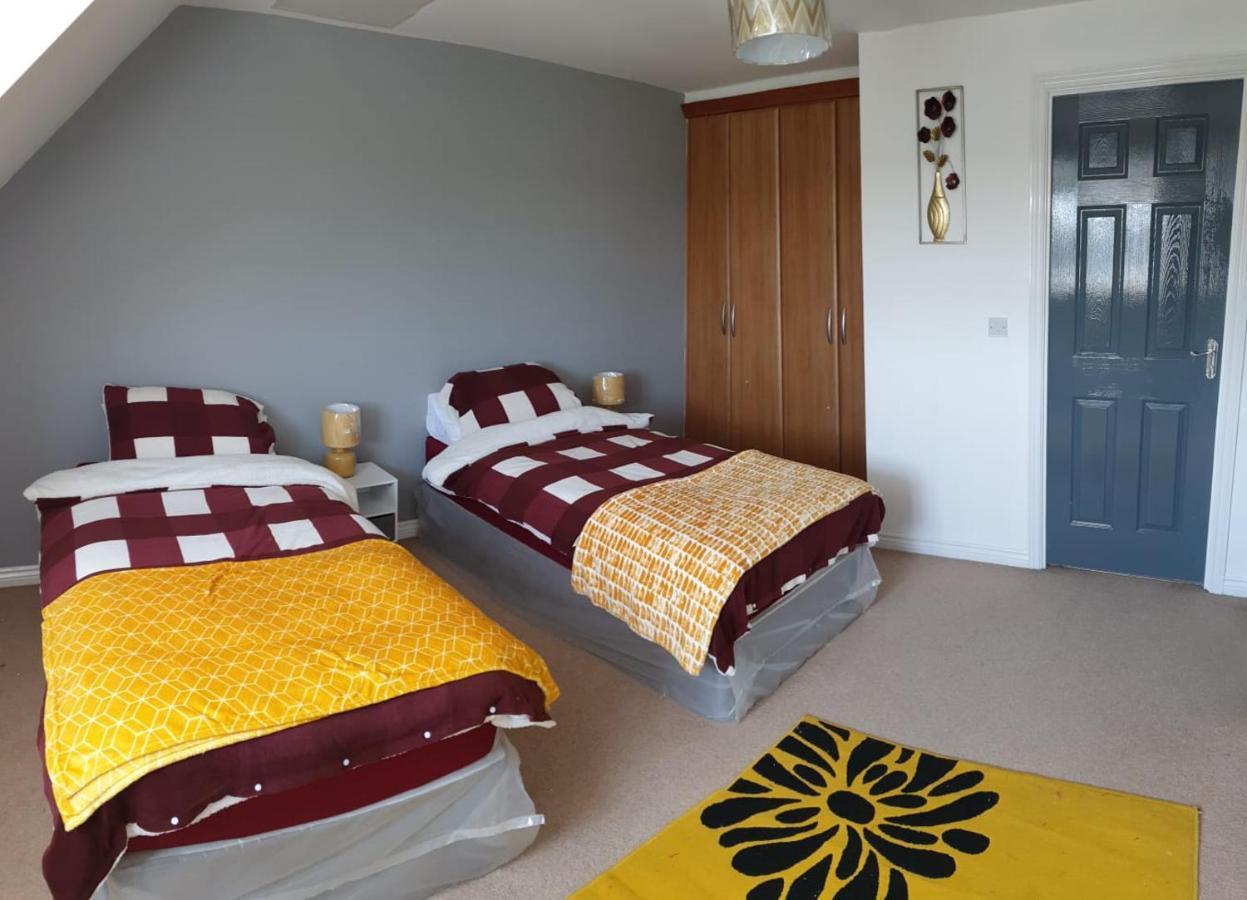 Queens Rooms, A Perfect Stay, Next To Shopping Parks And Central Manchester Zewnętrze zdjęcie